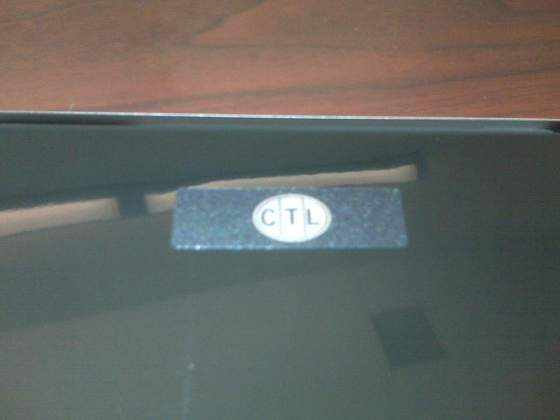 Illustration for article titled CTL IL1 Netbook $50 Cheaper Than Eee PC, Has Better Specs